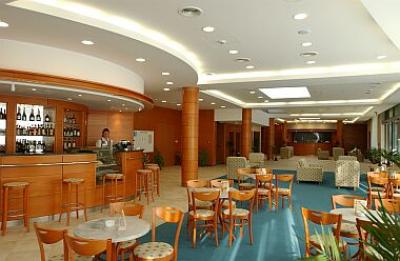 ✔️Hotel Aqua Sol Hajdúszoboszló, Termál és gyógyhotel - Hotel AquaSol Hajdúszoboszló**** ✔️ Akciós AquaSol Hotel